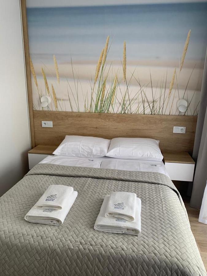 Apartament Nadmorski Z Basenem Klifowa Реваль Екстер'єр фото